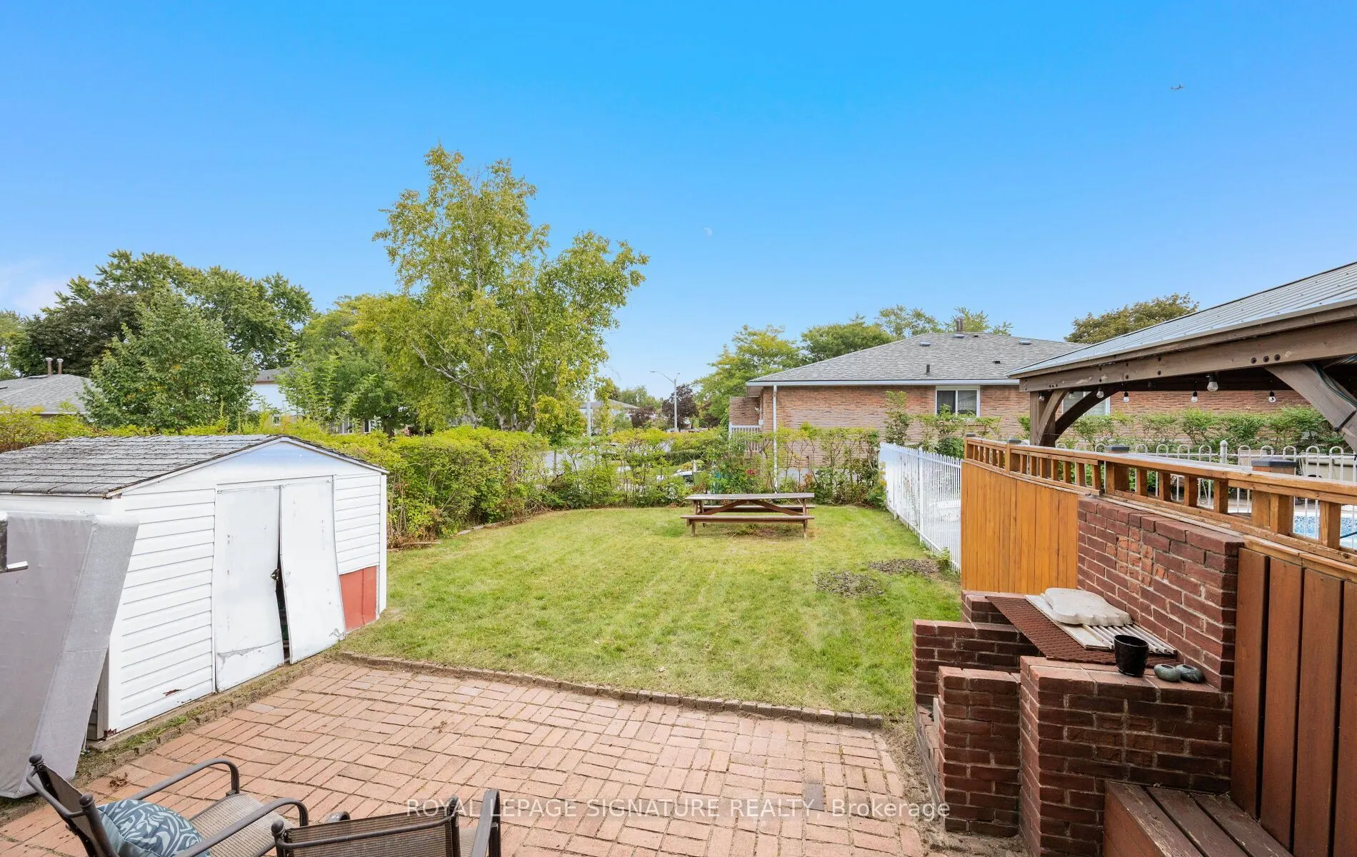 783 Dodsworth Crescent