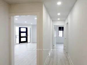 181 Lakeshore Road E