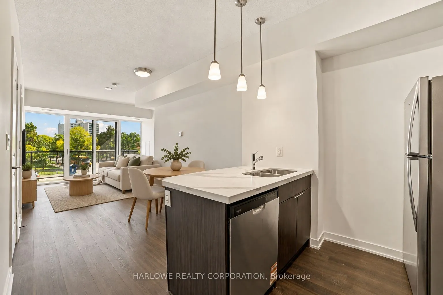 2825 Jane Street #204