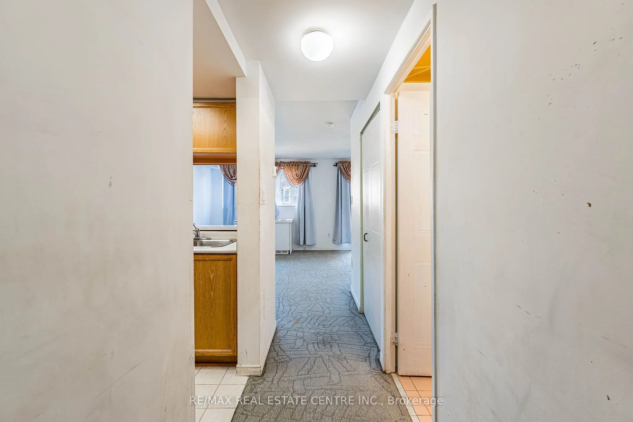 8351 McLaughlin Road S #101