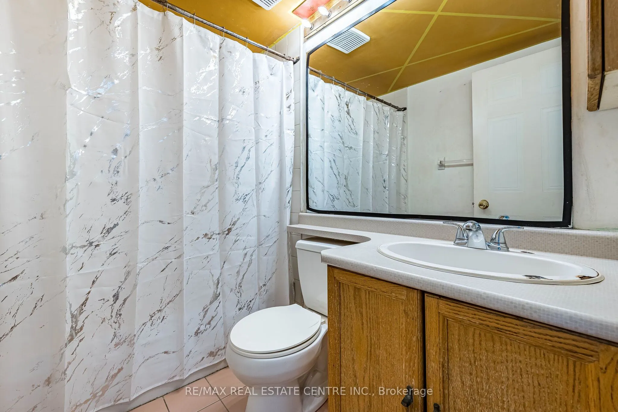 8351 McLaughlin Road S #101