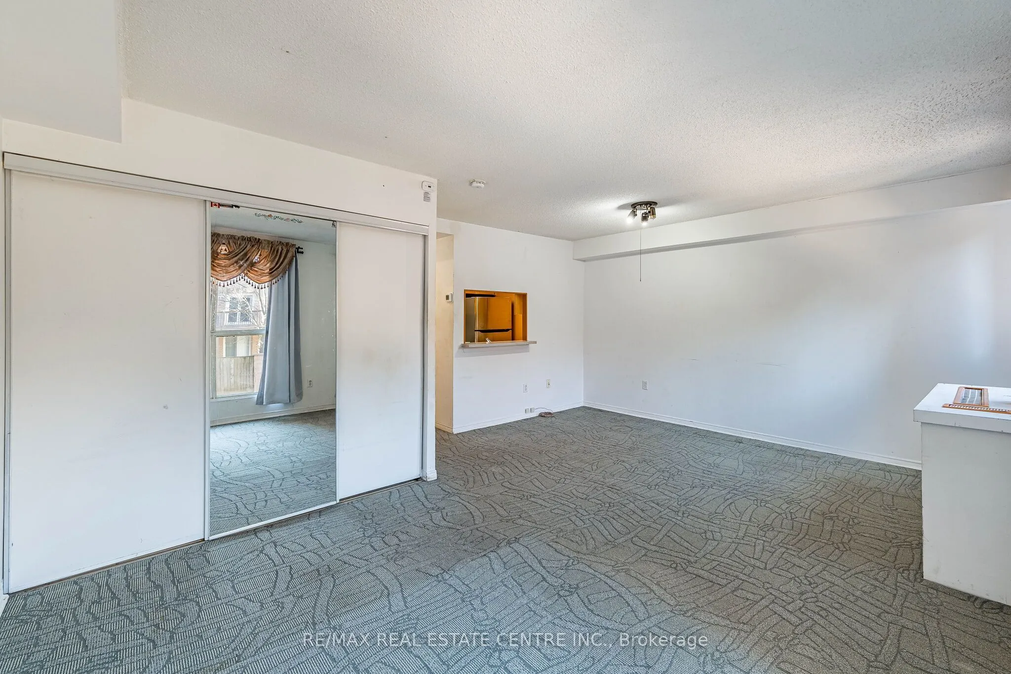 8351 McLaughlin Road S #101