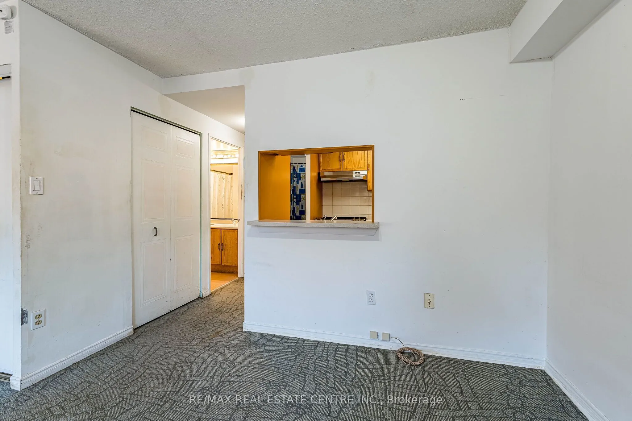8351 McLaughlin Road S #101