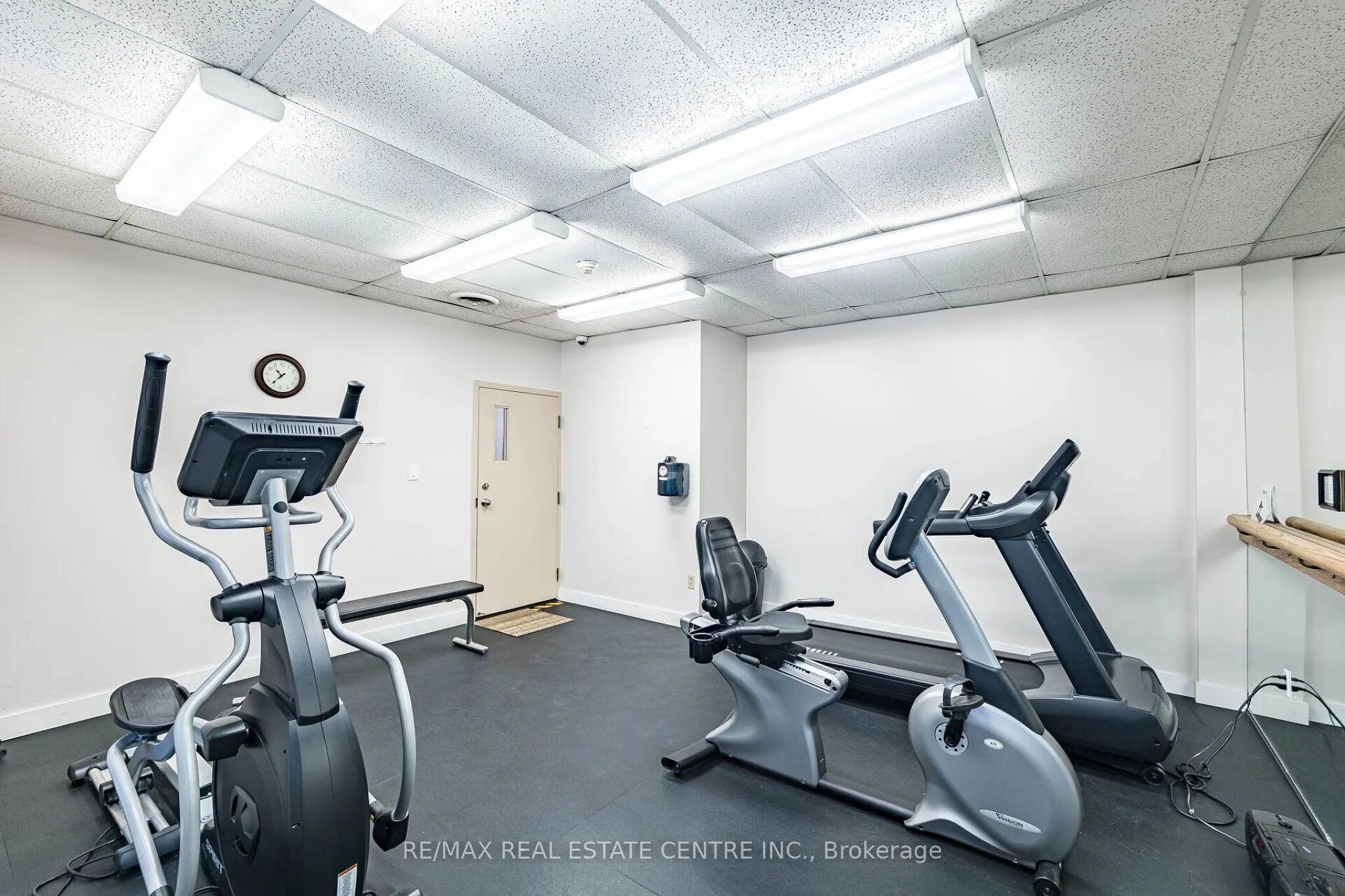 8351 McLaughlin Road S #101