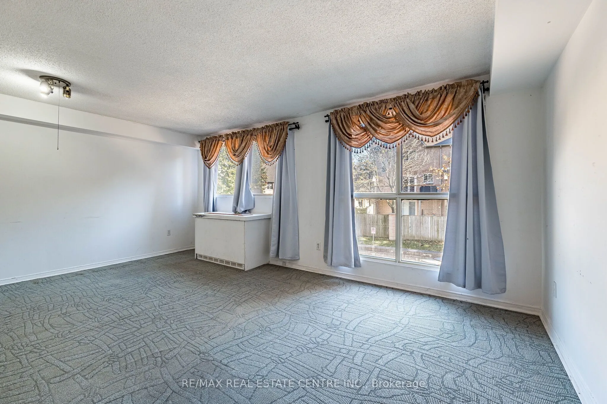 8351 McLaughlin Road S #101