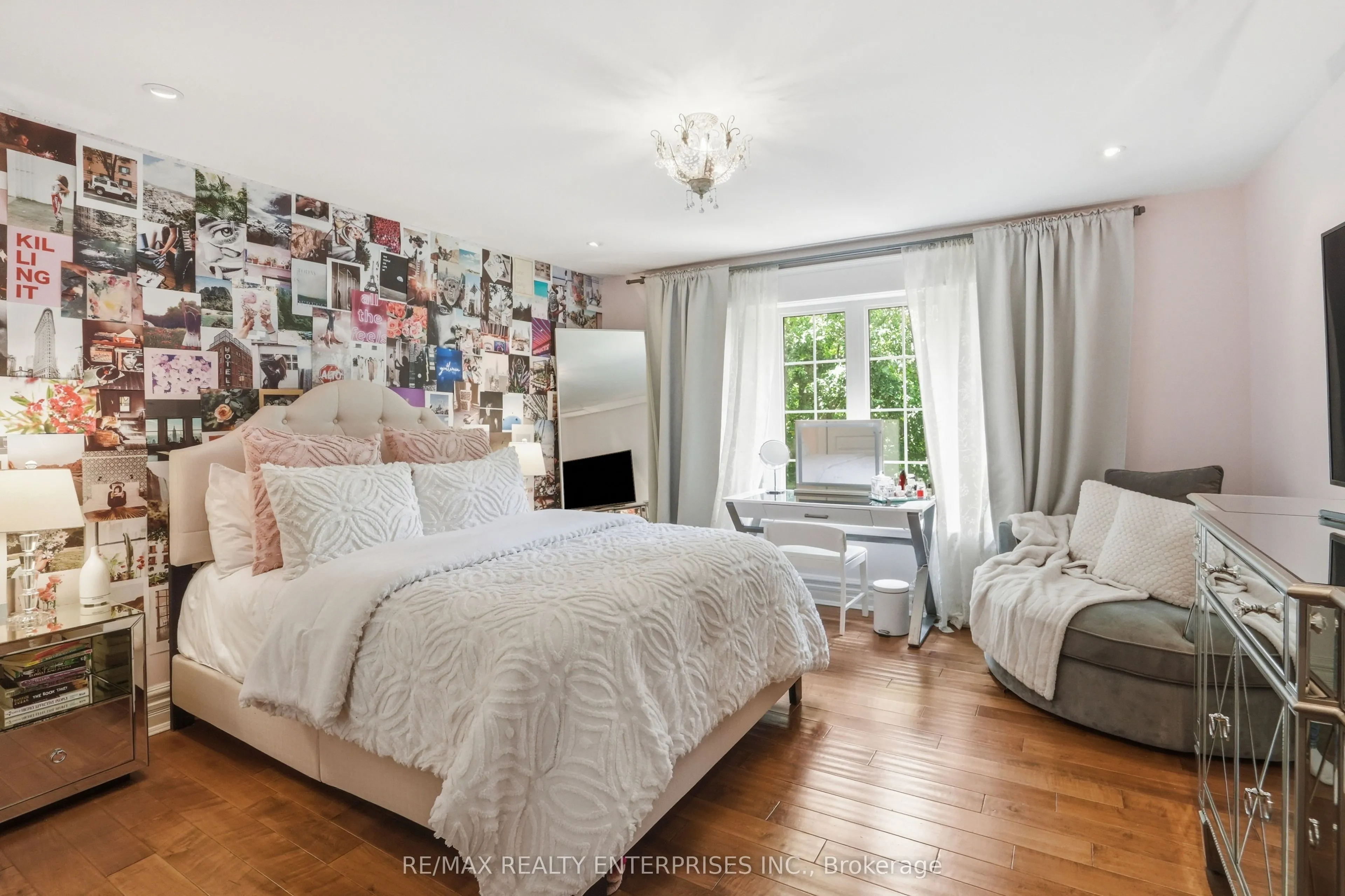 1320 Woodland Avenue