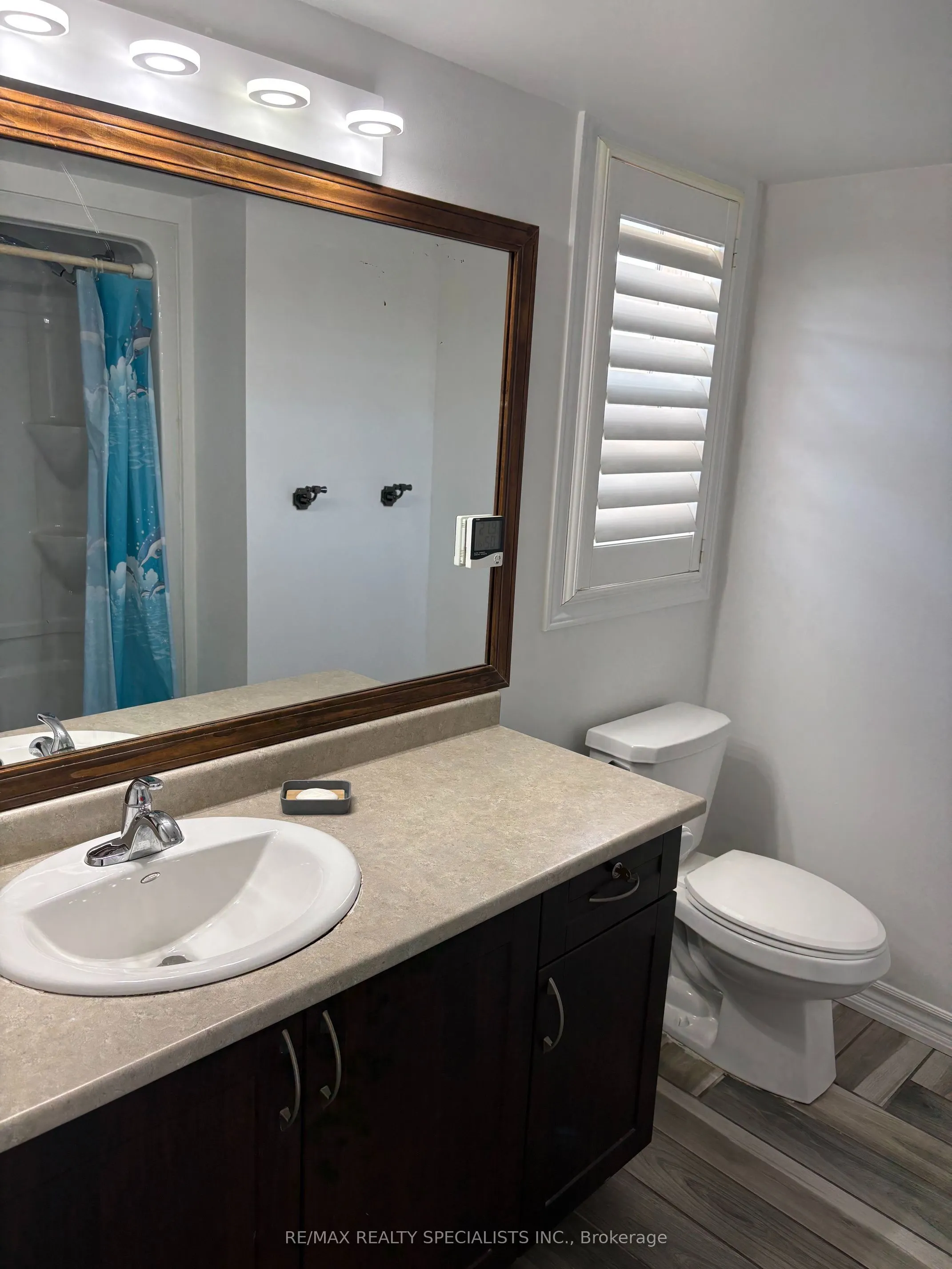 1340 Main Street E #402