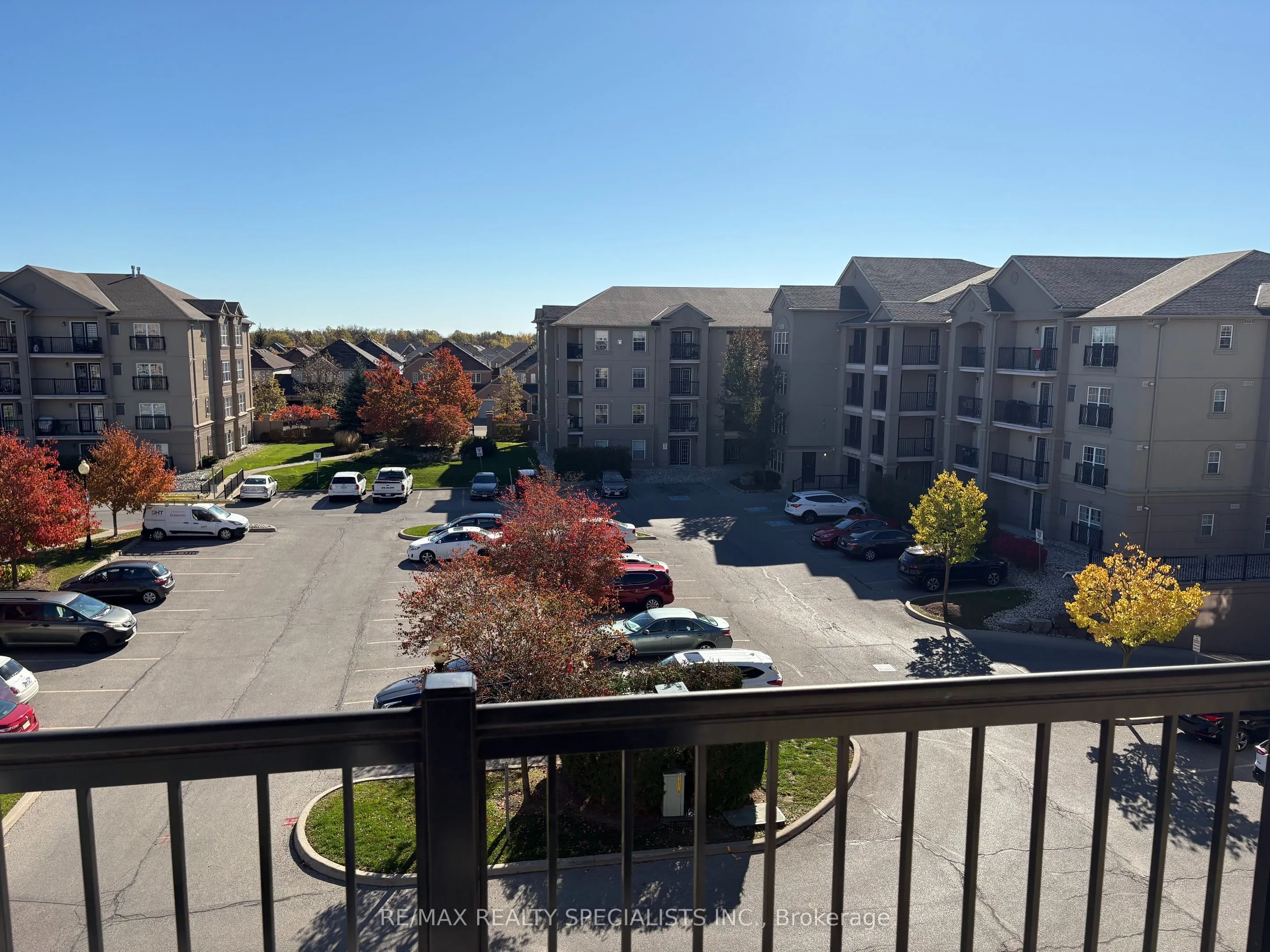 1340 Main Street E #402