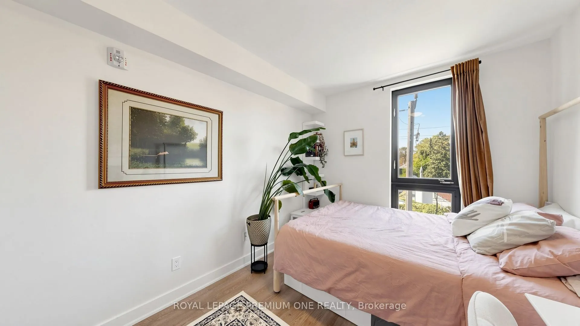 441 Jane Street #203