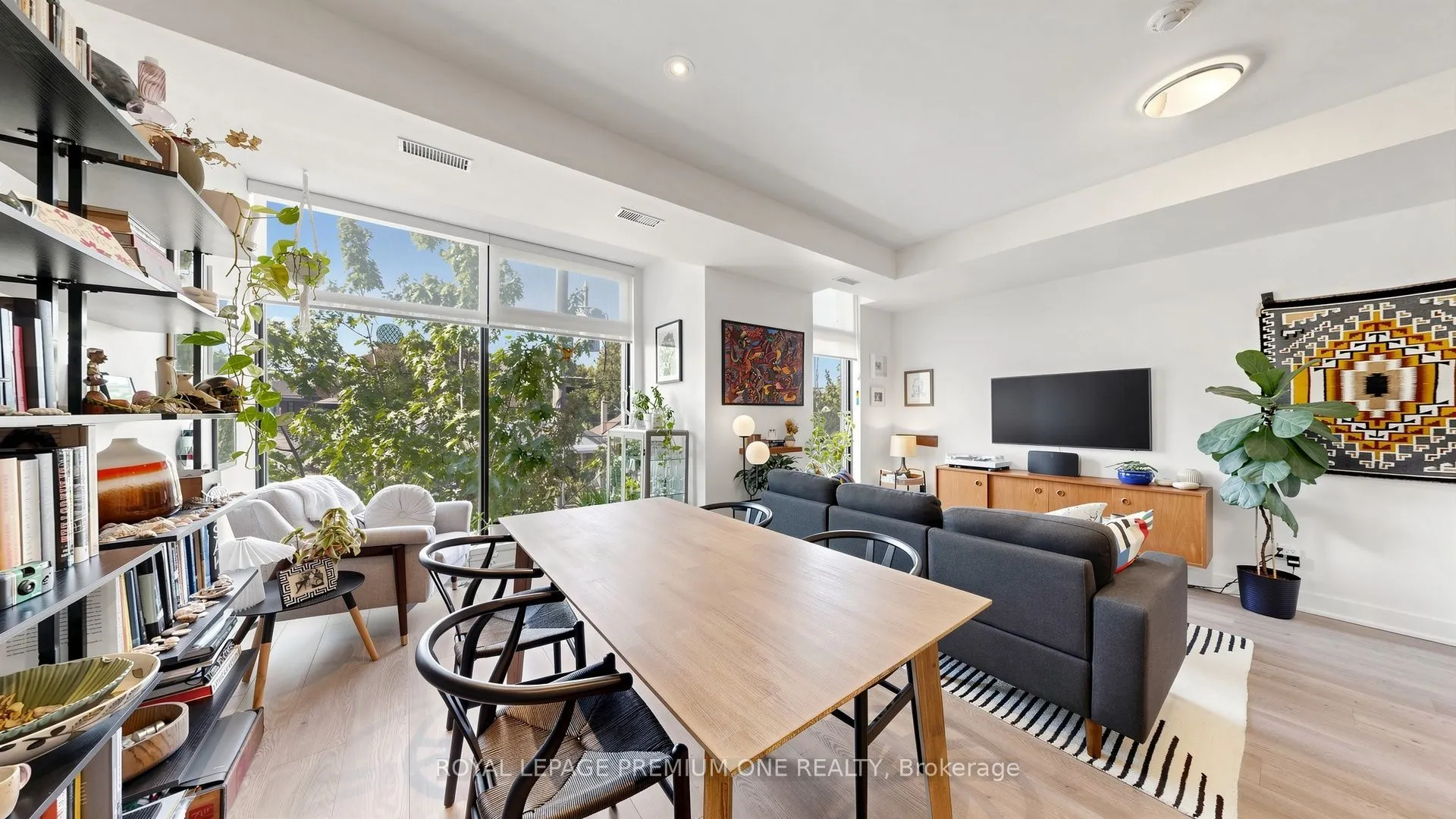 441 Jane Street #203