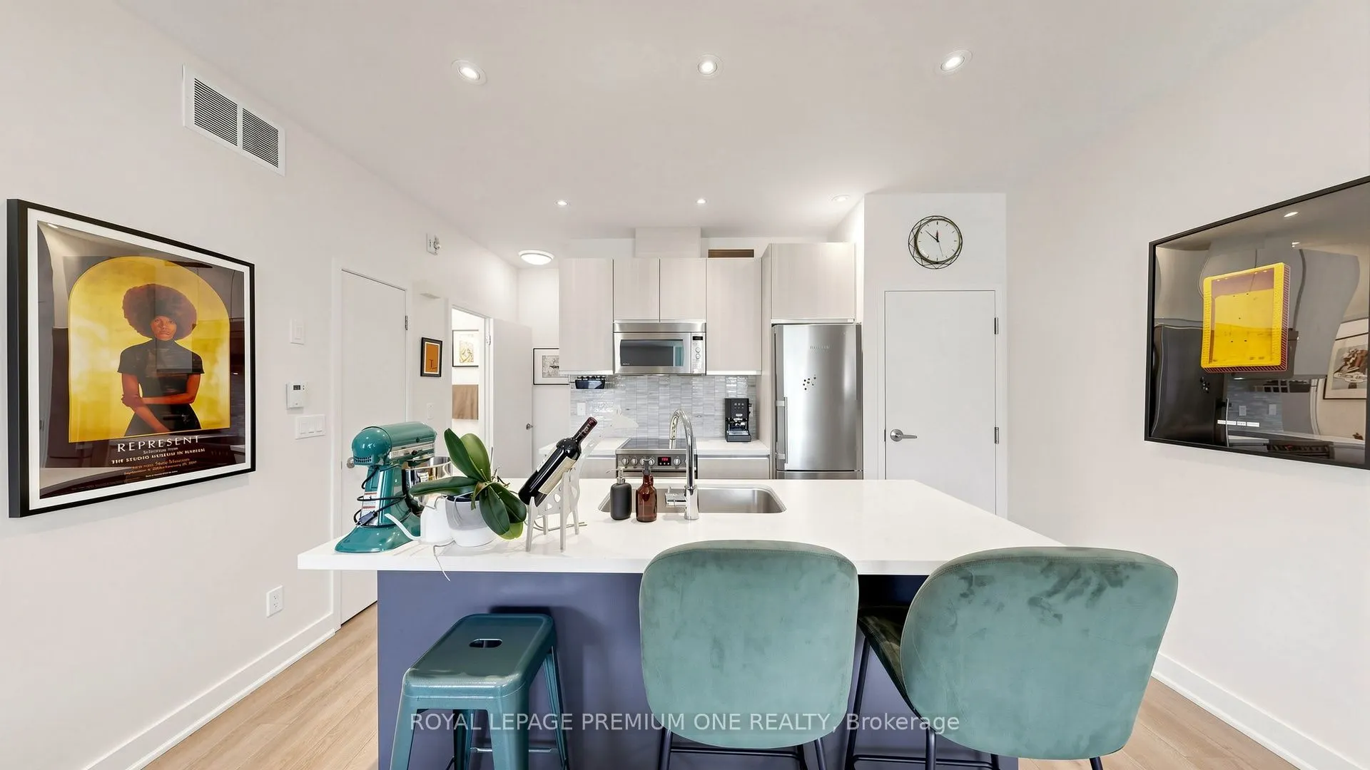 441 Jane Street #203