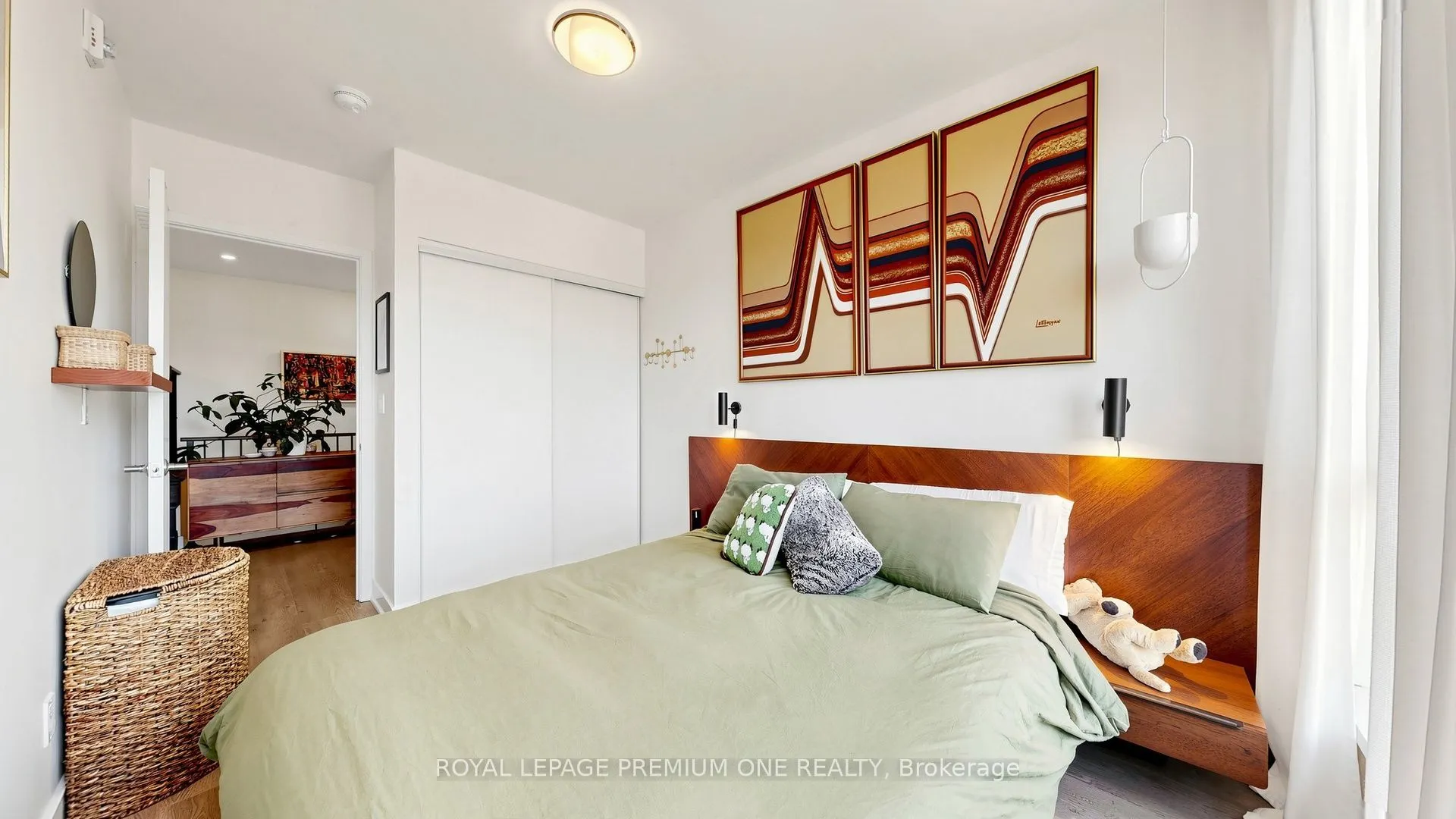 441 Jane Street #203