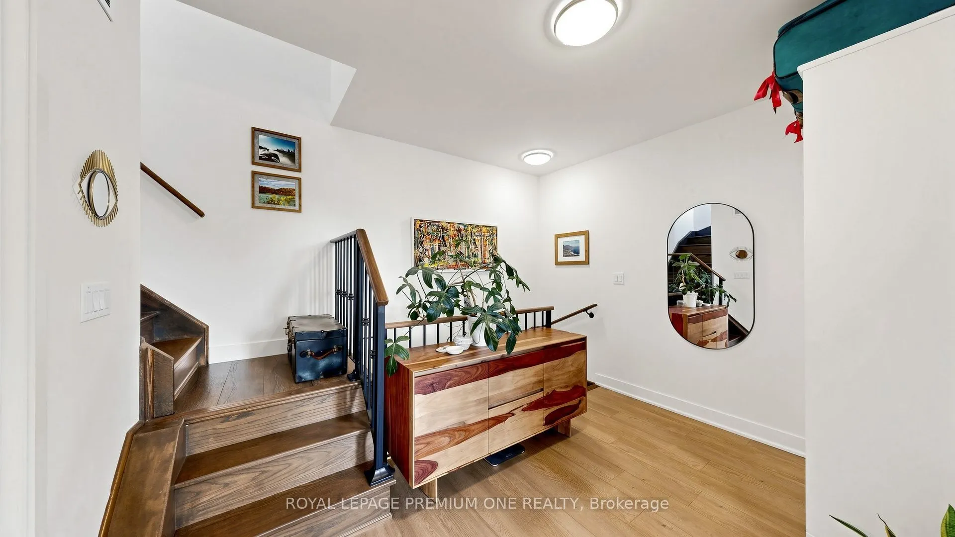 441 Jane Street #203