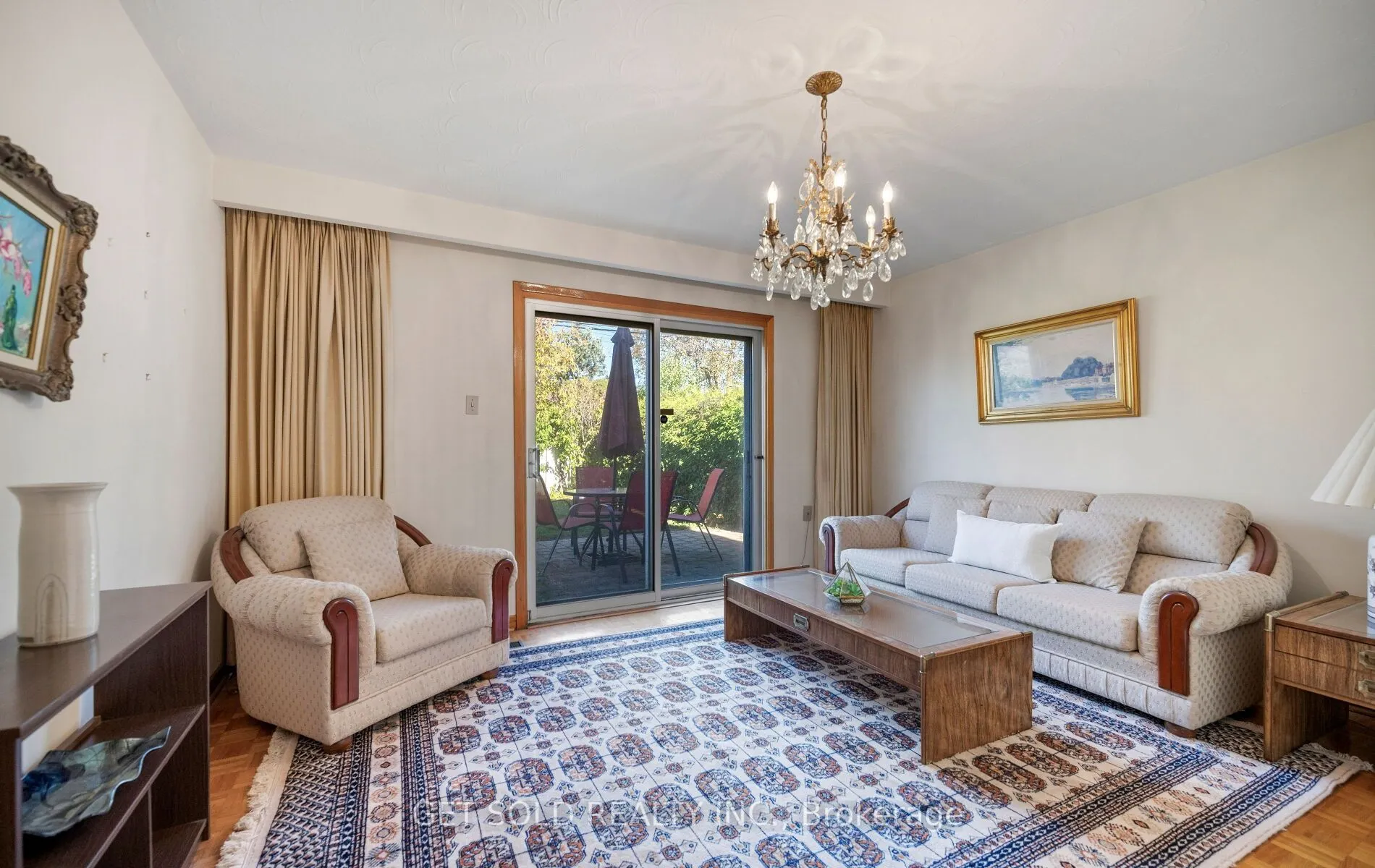 6 Marcel Road