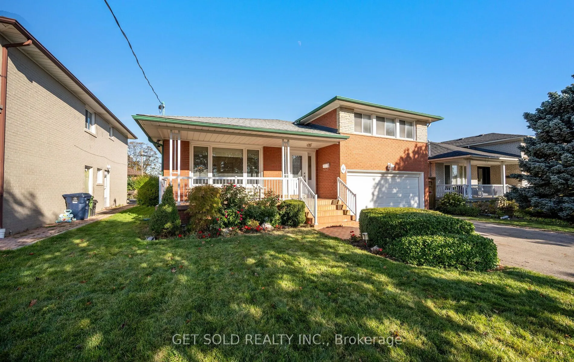 6 Marcel Road