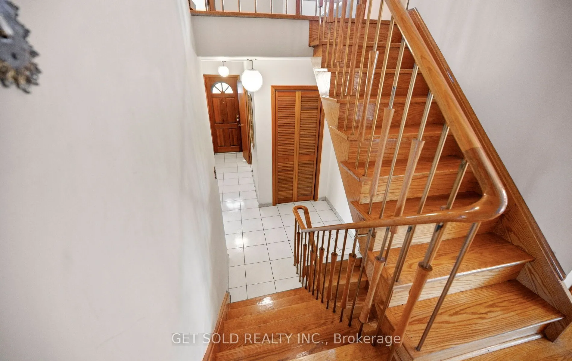 6 Marcel Road