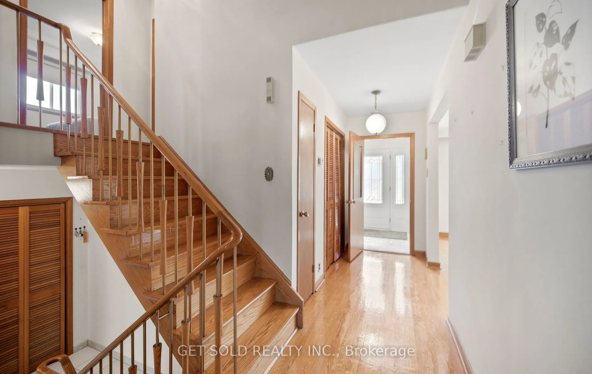 6 Marcel Road