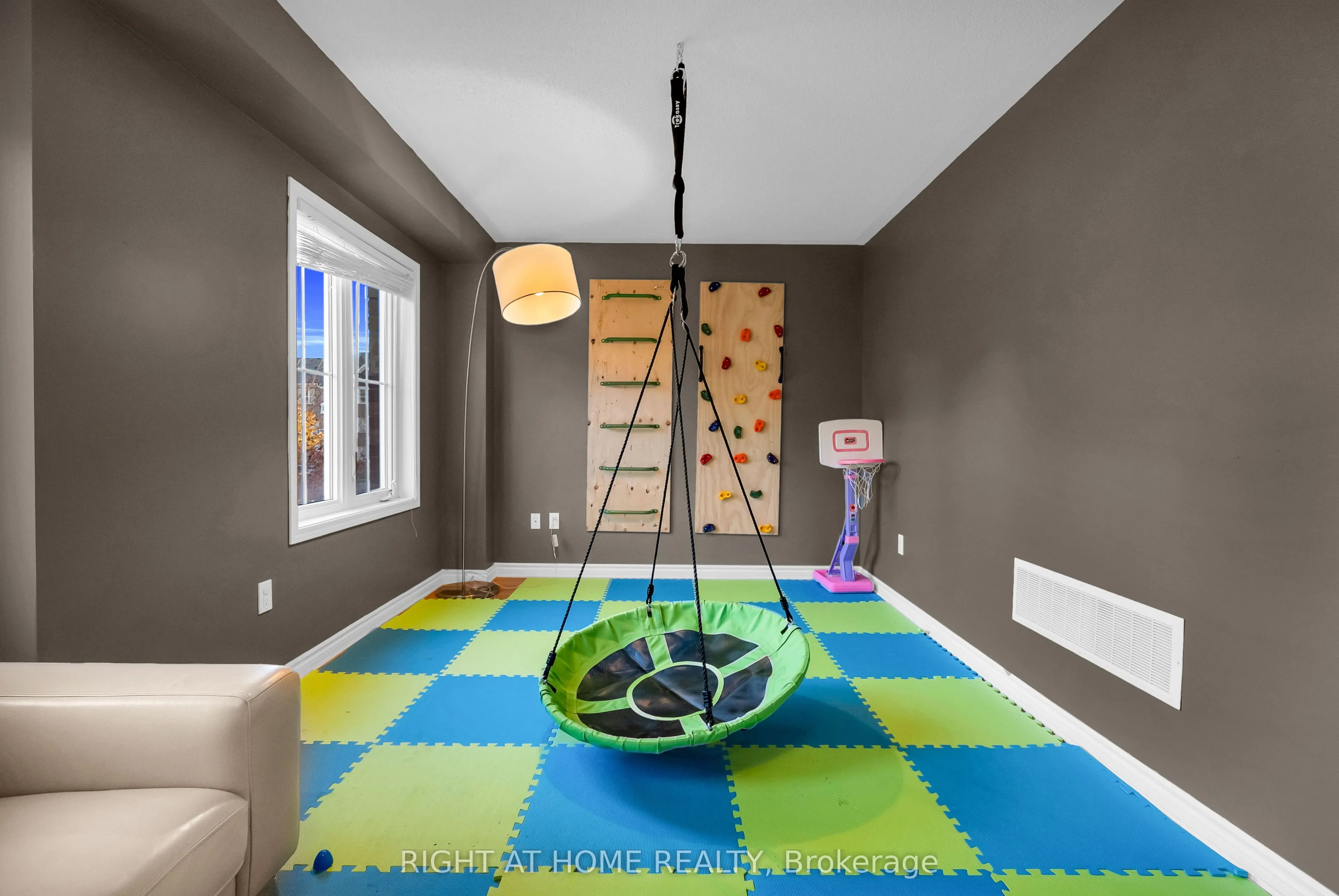 1626 Leblanc Court