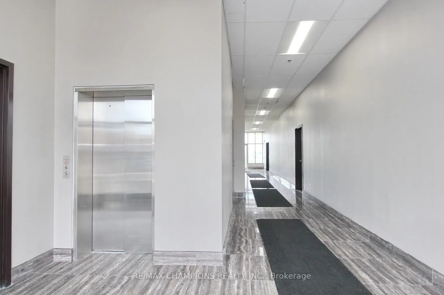 6475 Mayfield Road #205