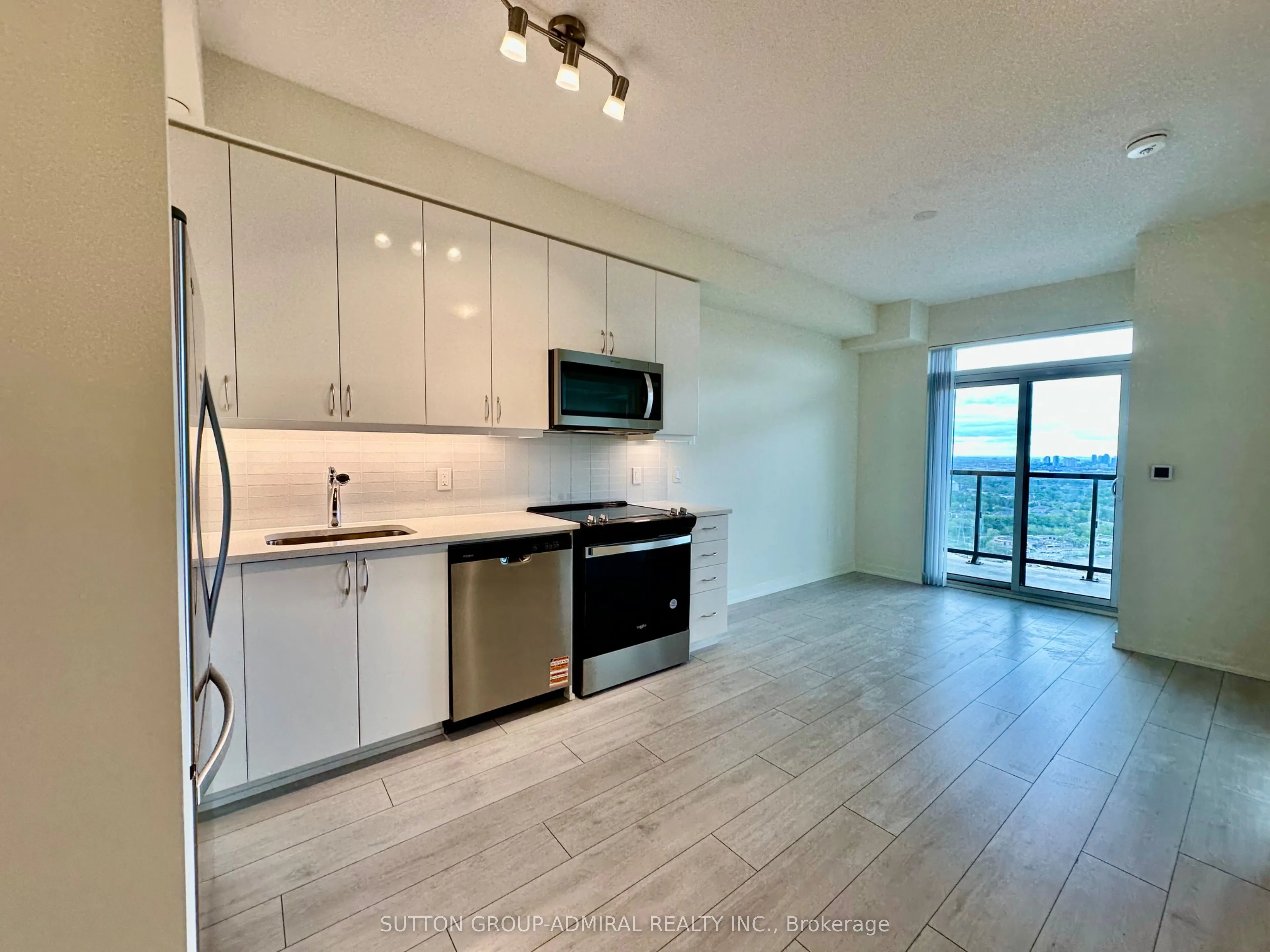 38 Annie Craig Drive #4110