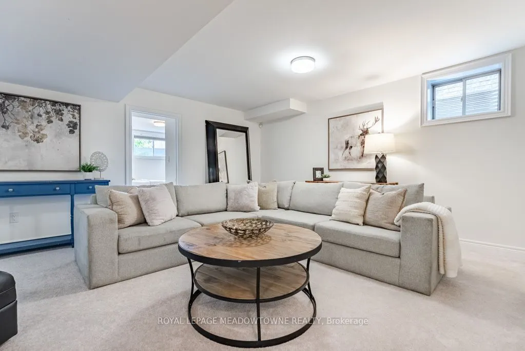 461 Parent Place
