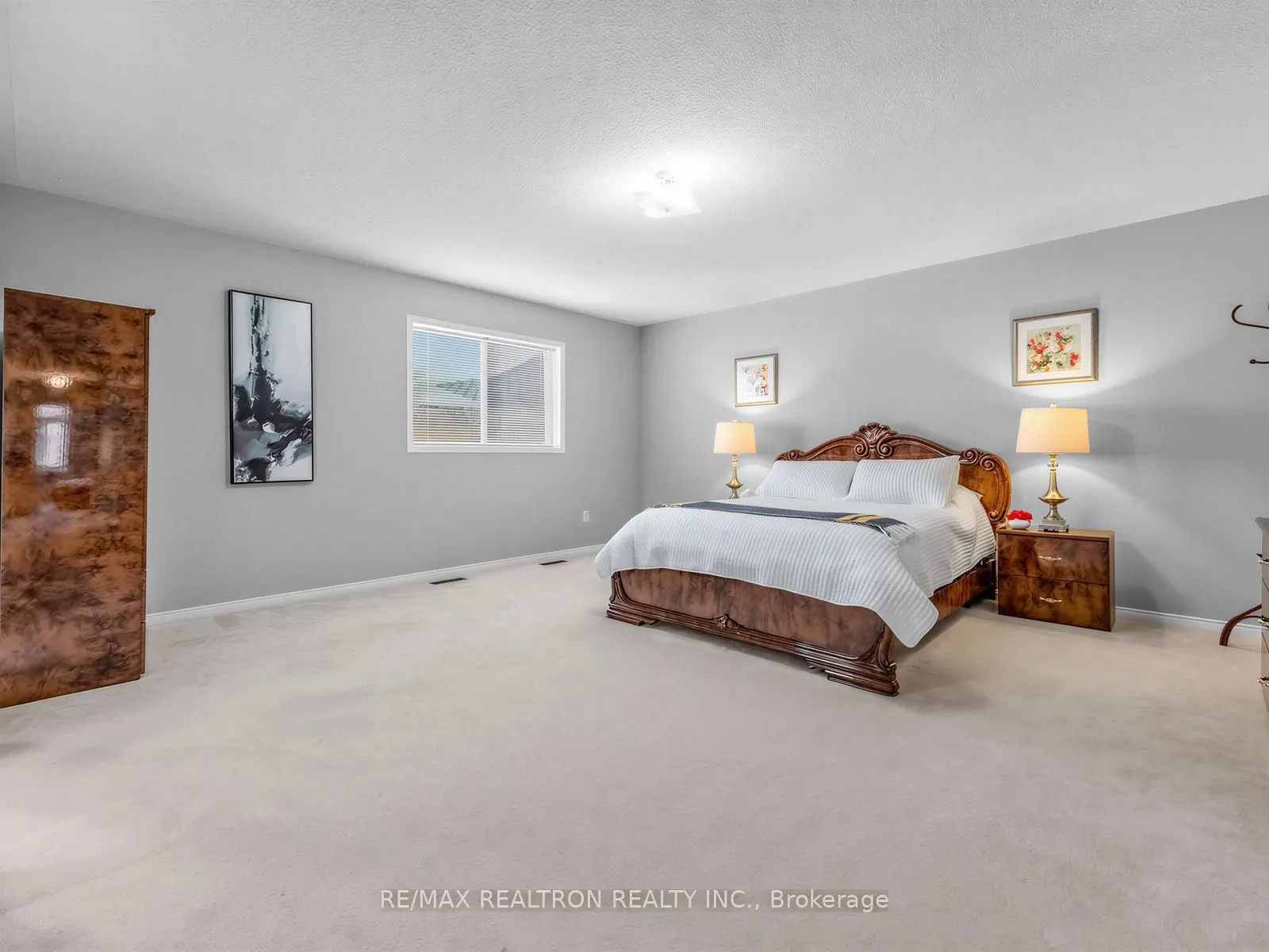 4841 Apple Blossom Circle
