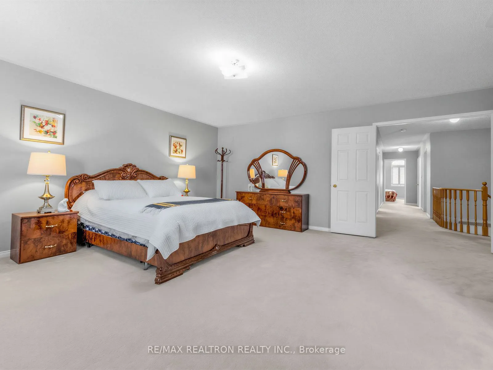 4841 Apple Blossom Circle
