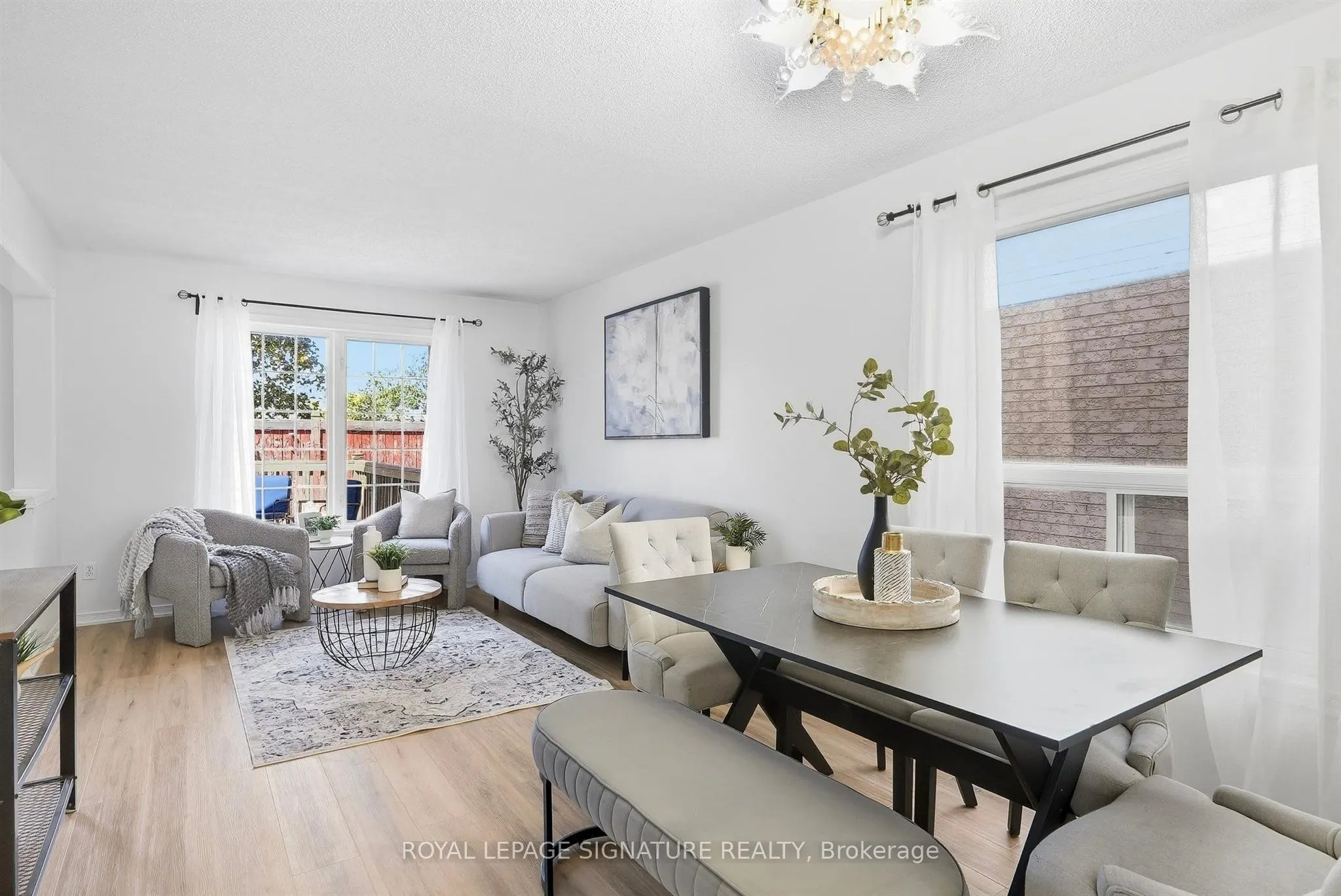 106 Heartleaf Crescent
