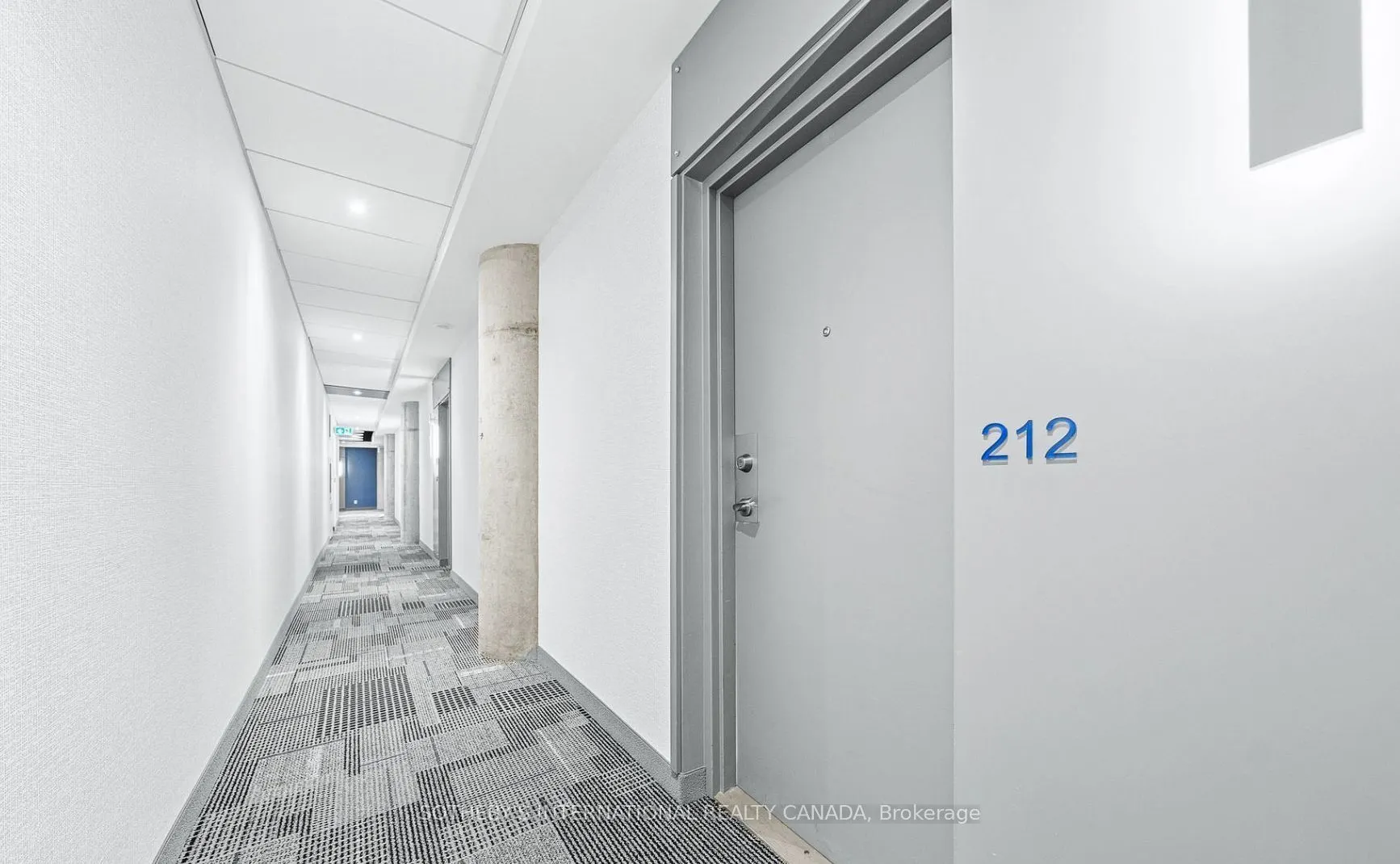 300 Manitoba Street #212