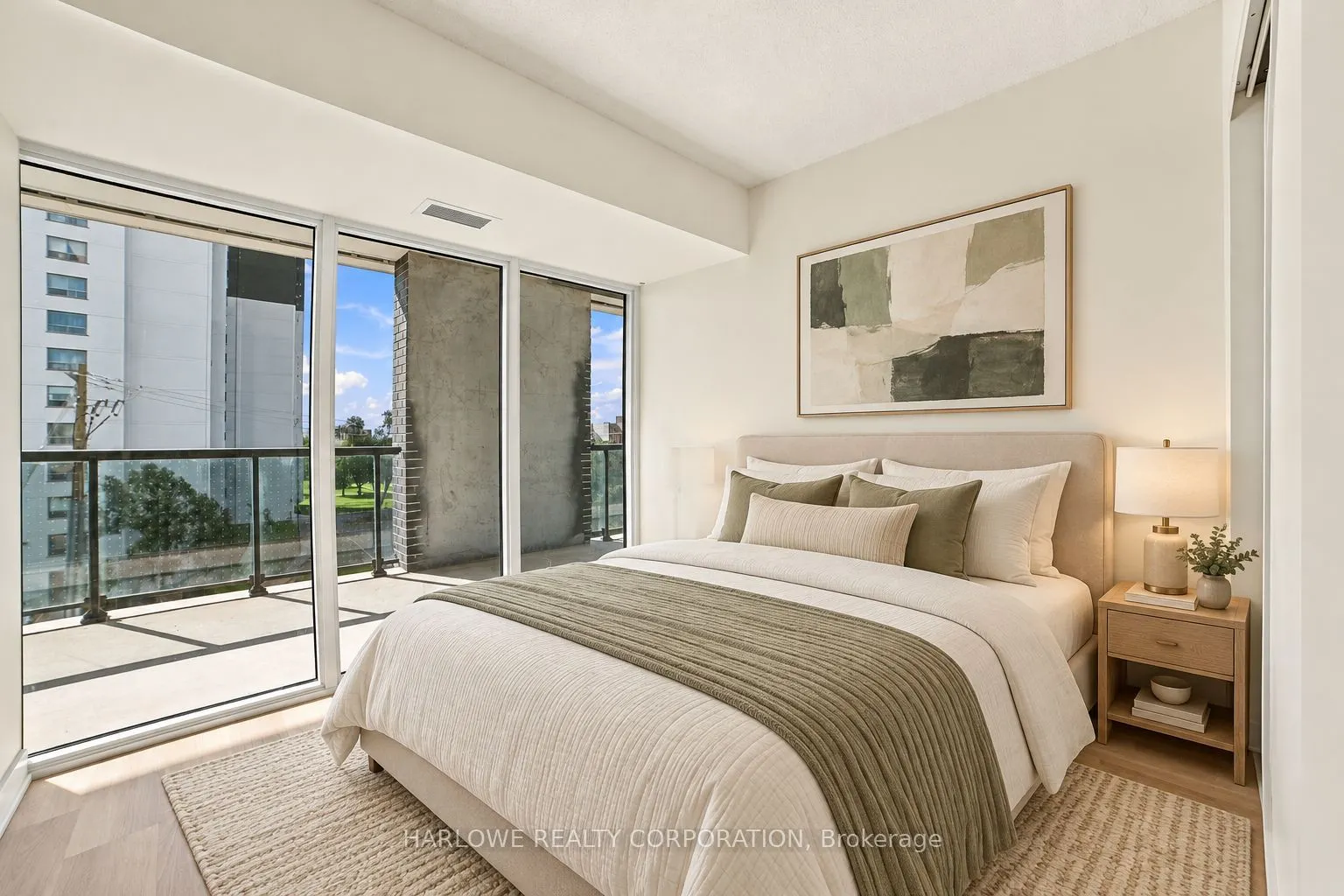 2825 Jane Street #405