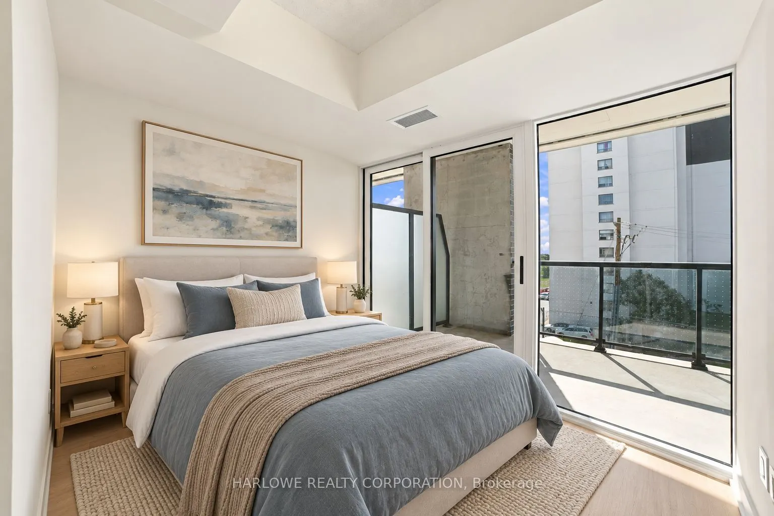 2825 Jane Street #405
