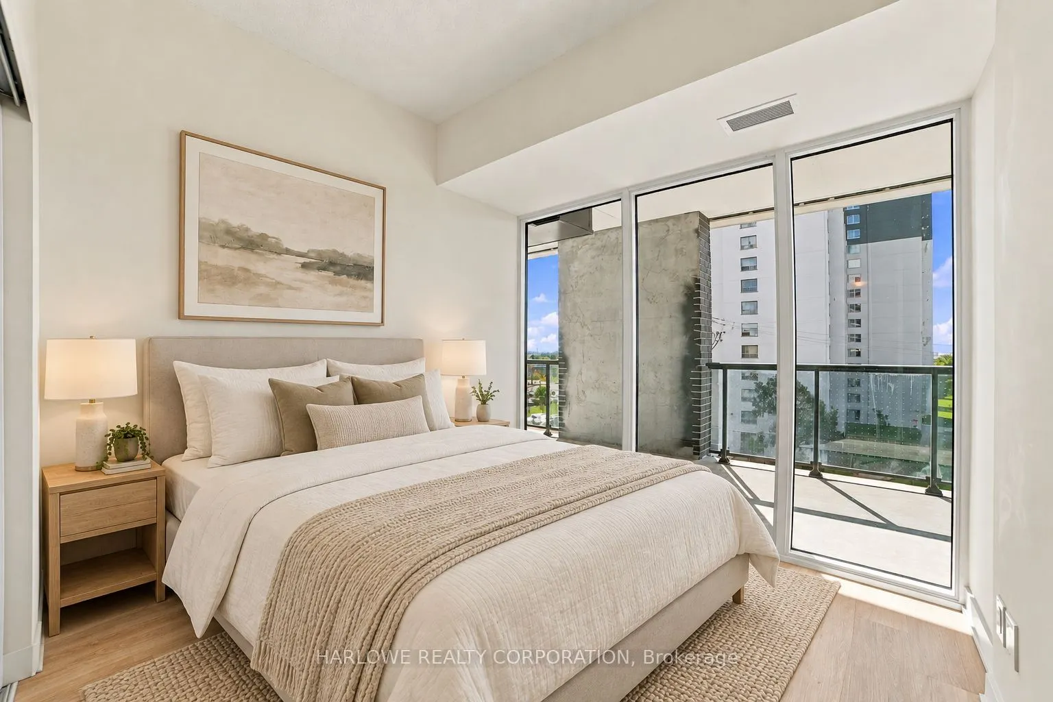 2825 Jane Street #405