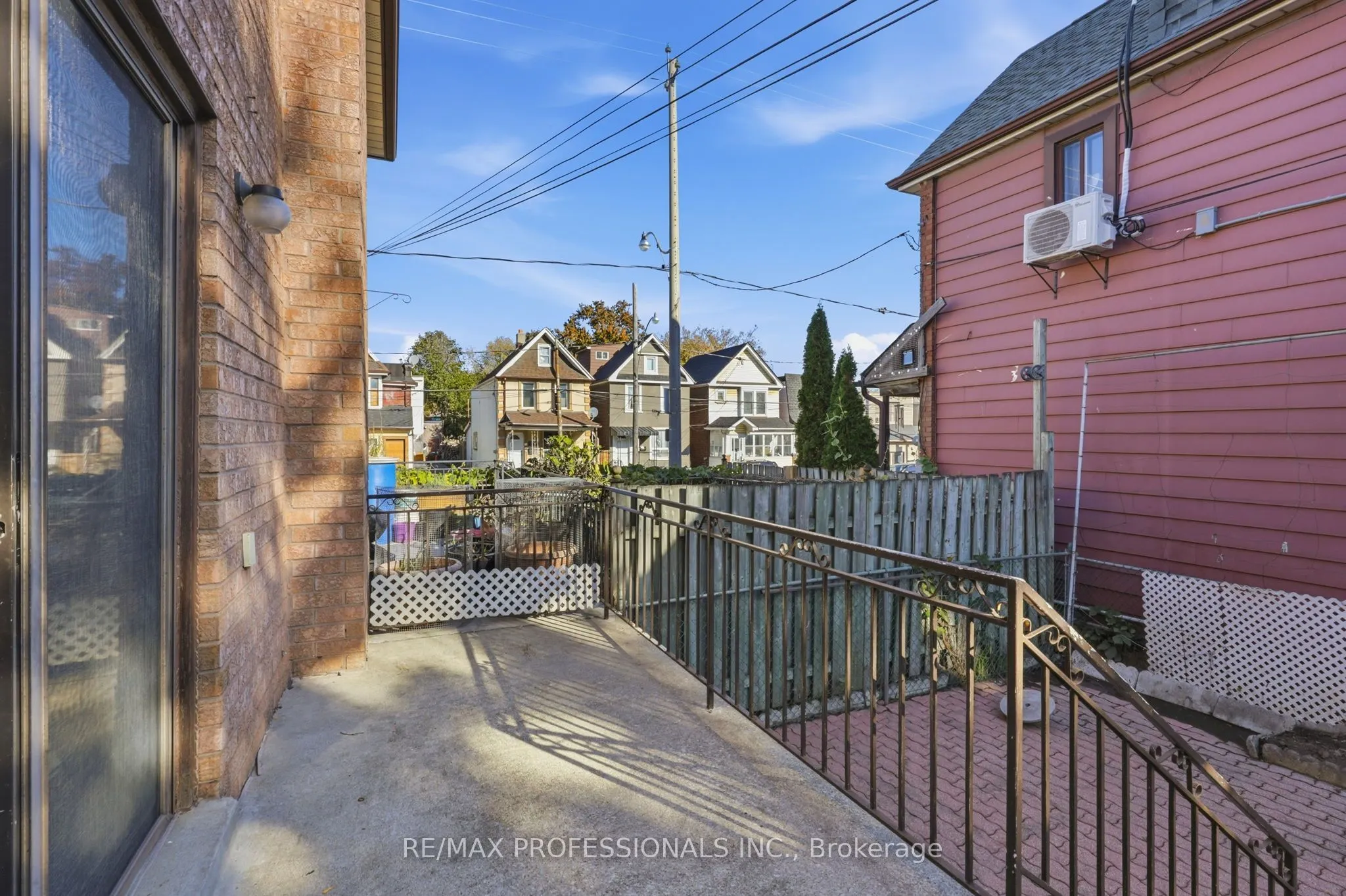 289 F Bartlett Avenue