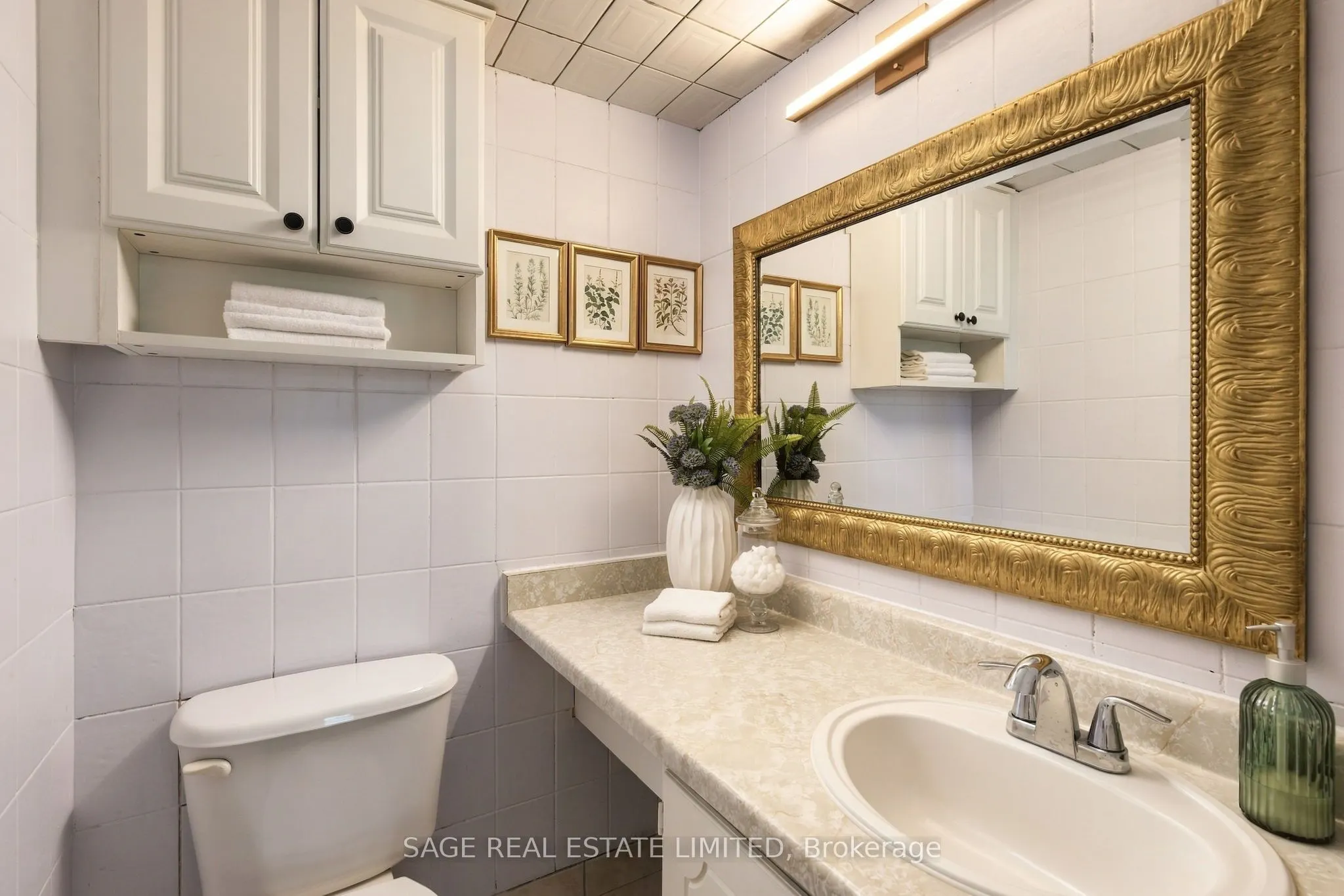 135 Marlee Avenue #1904