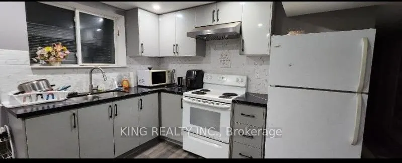 74 Wooliston Crescent #Basement