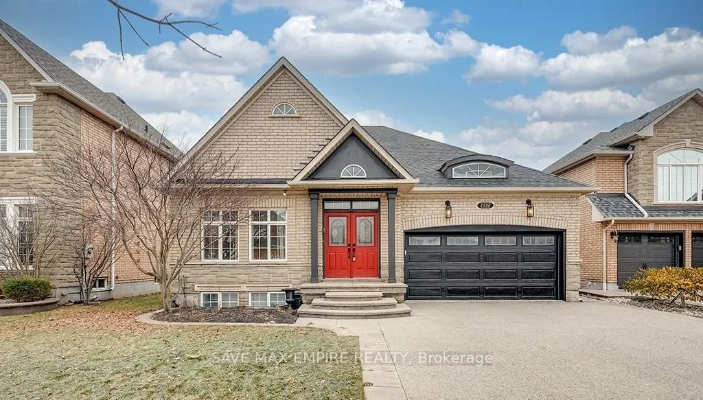 2596 North Ridge Trail