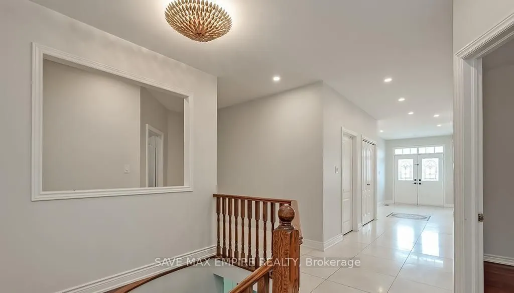 2596 North Ridge Trail