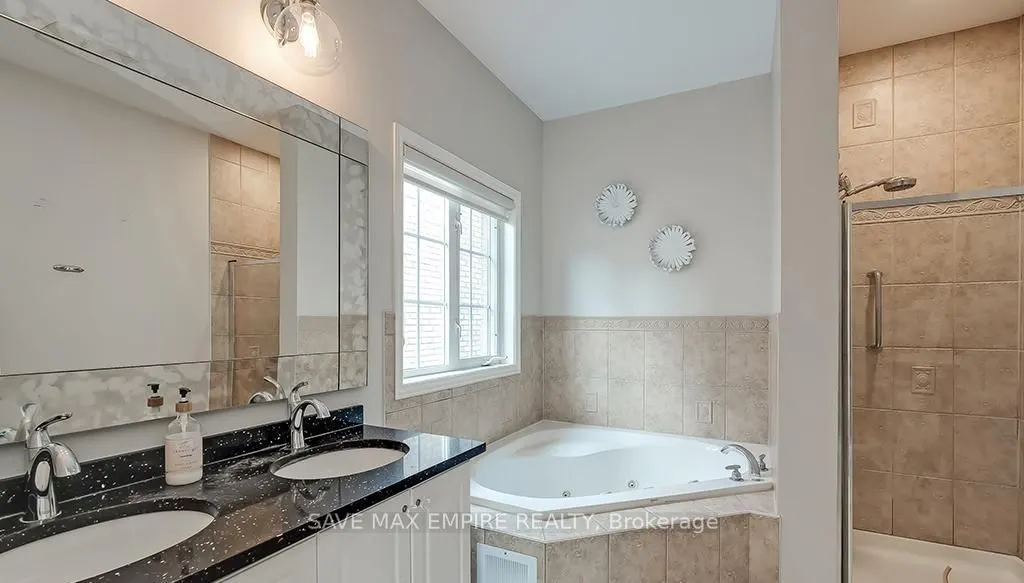 2596 North Ridge Trail