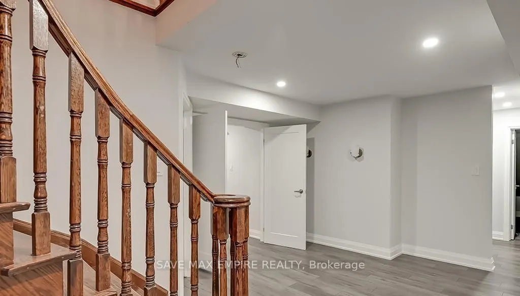 2596 North Ridge Trail
