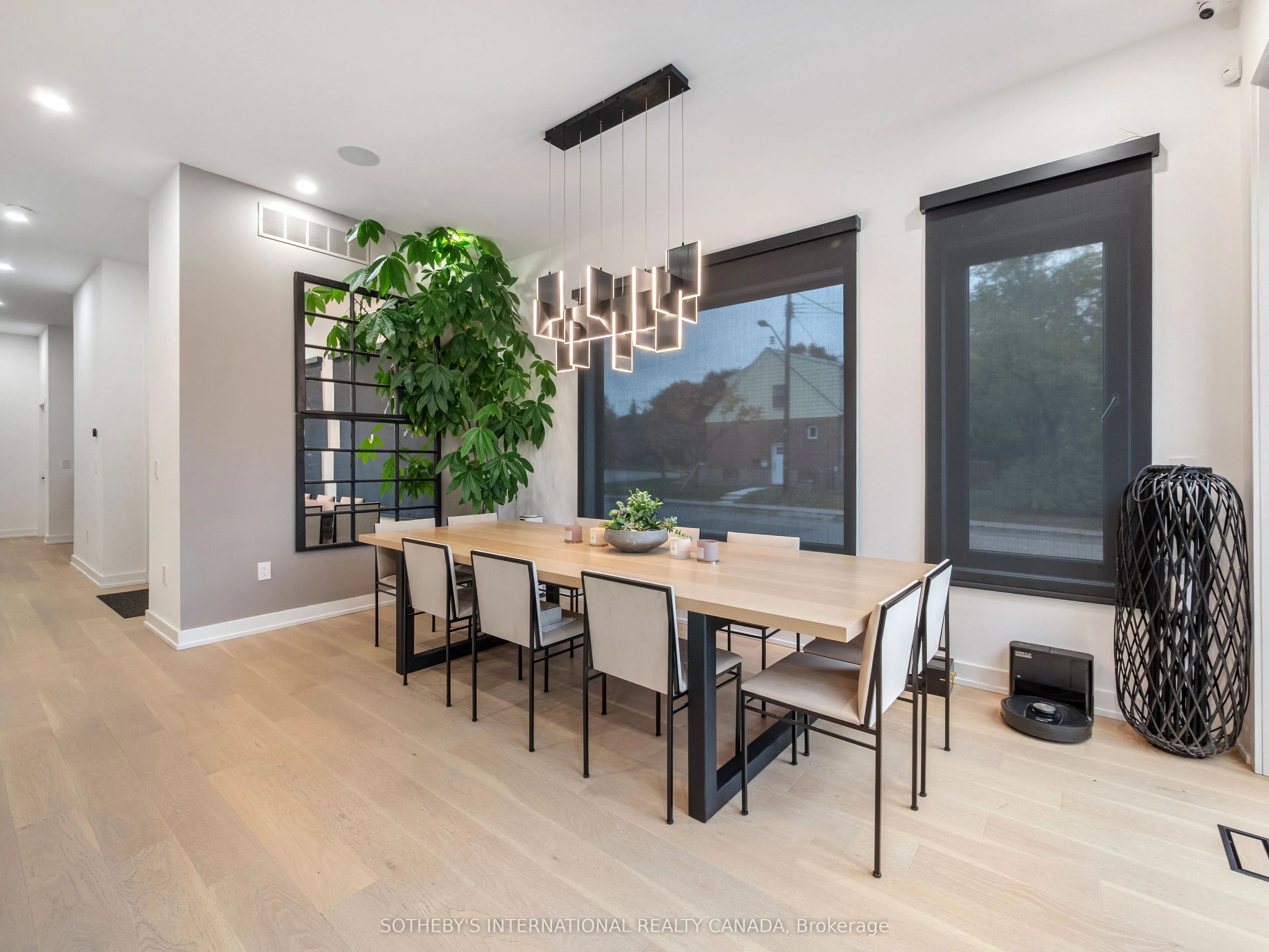 73 Guthrie Avenue