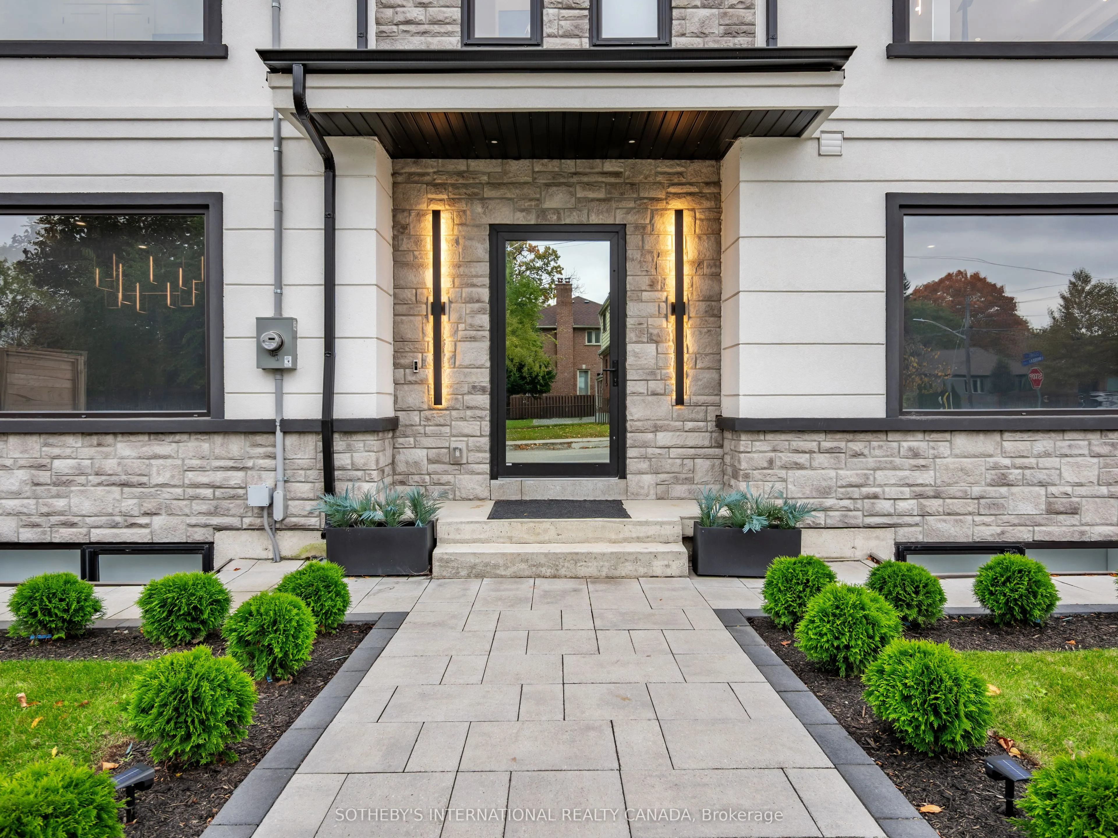 73 Guthrie Avenue