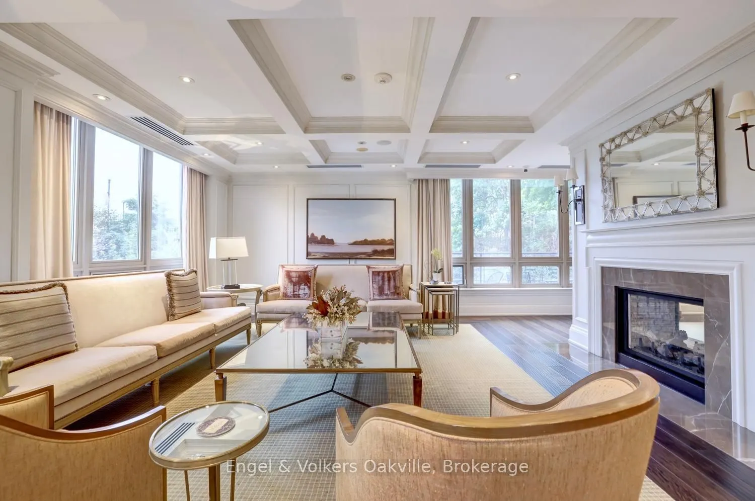 111 Forsythe Street #305