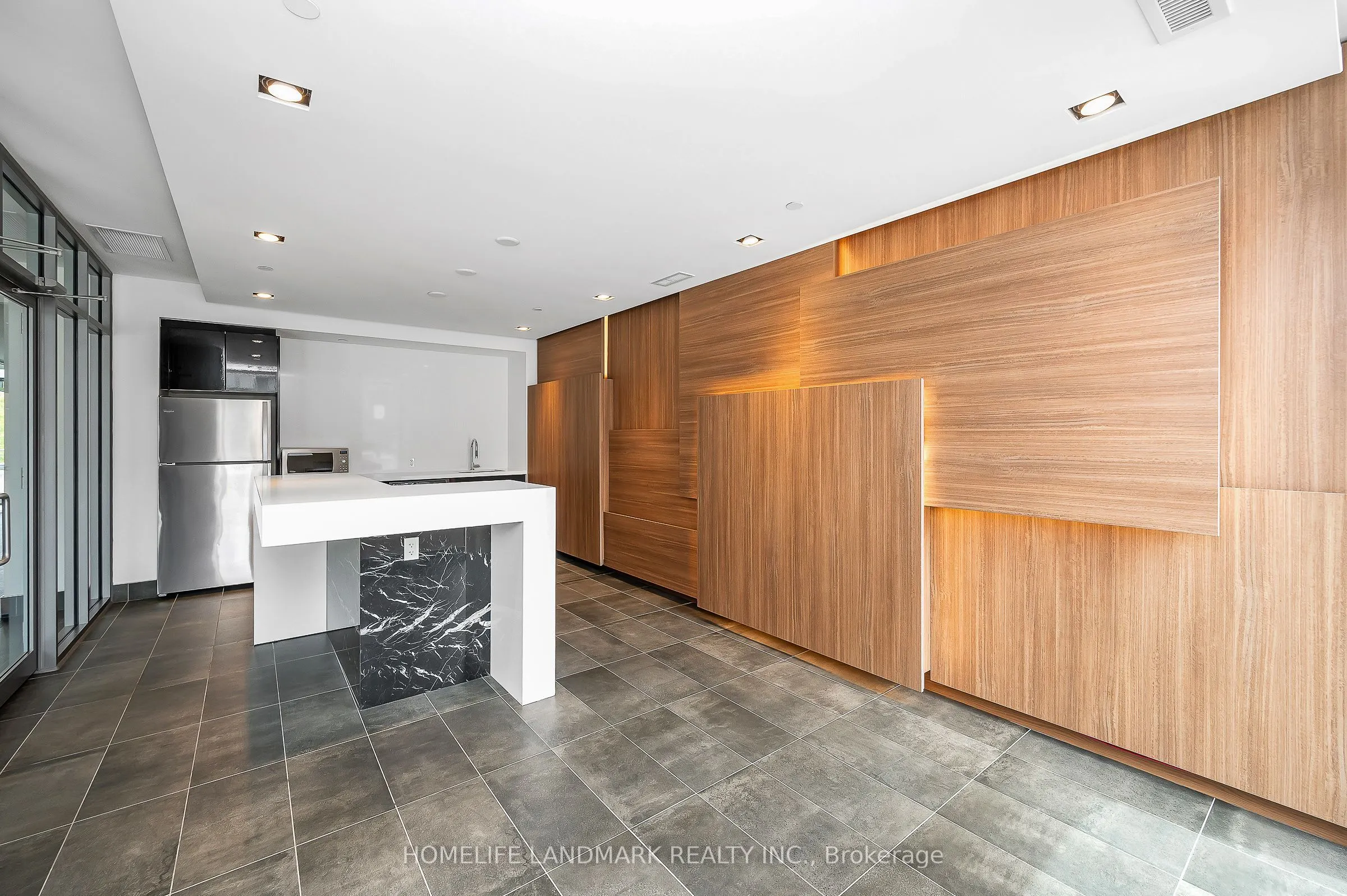 5240 Dundas Street #B213