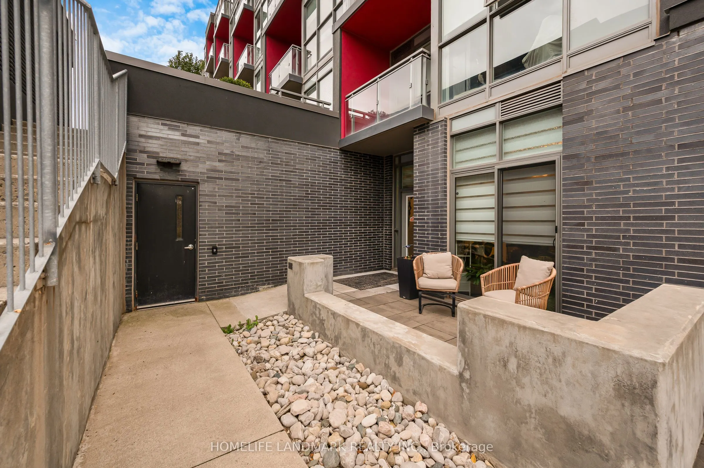 5240 Dundas Street #B213
