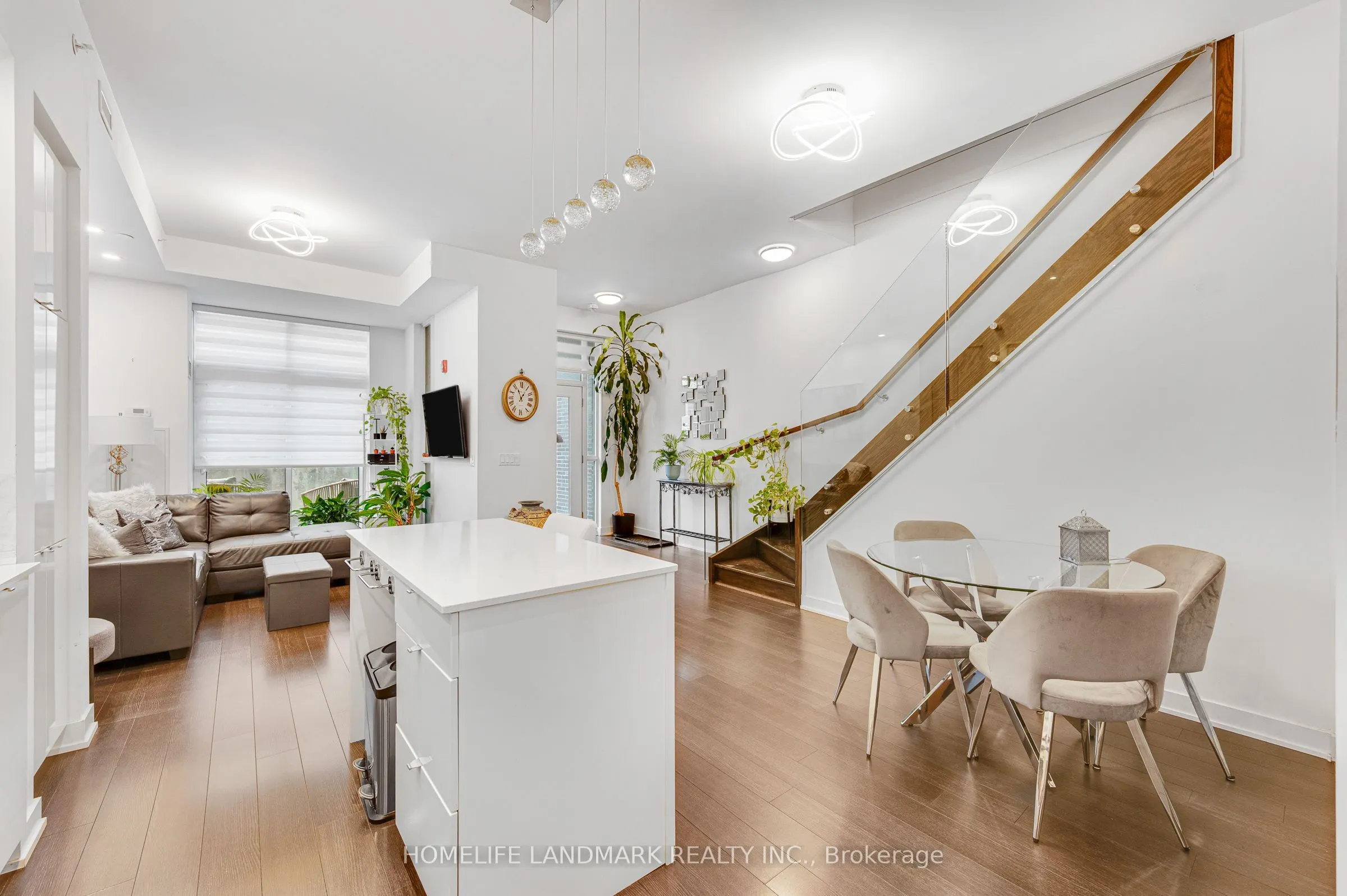 5240 Dundas Street #B213