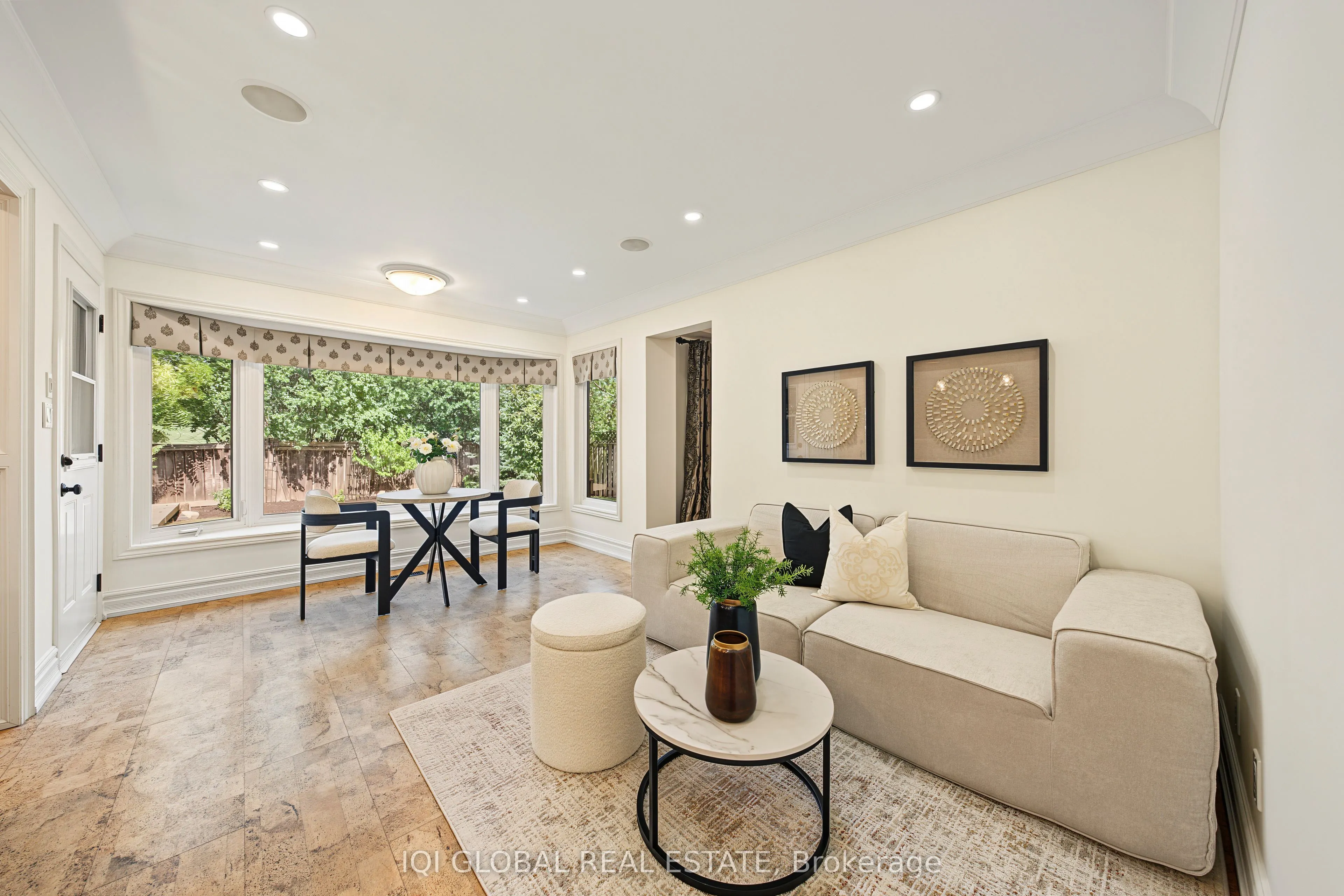 1497 Greenbriar Drive