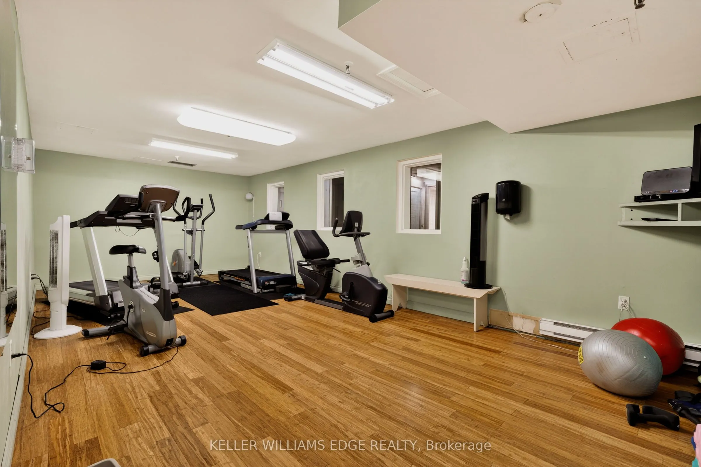 1225 North Shore Boulevard E #510