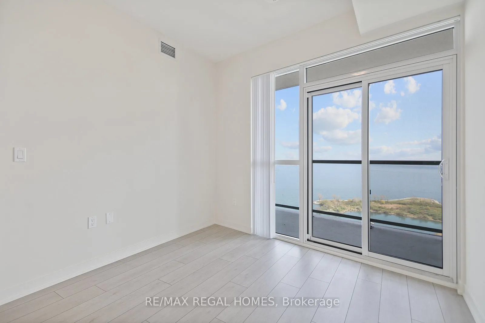 38 Annie Craig Drive #3602