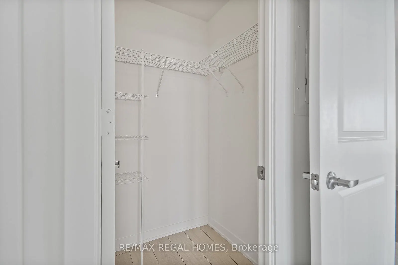 38 Annie Craig Drive #3602