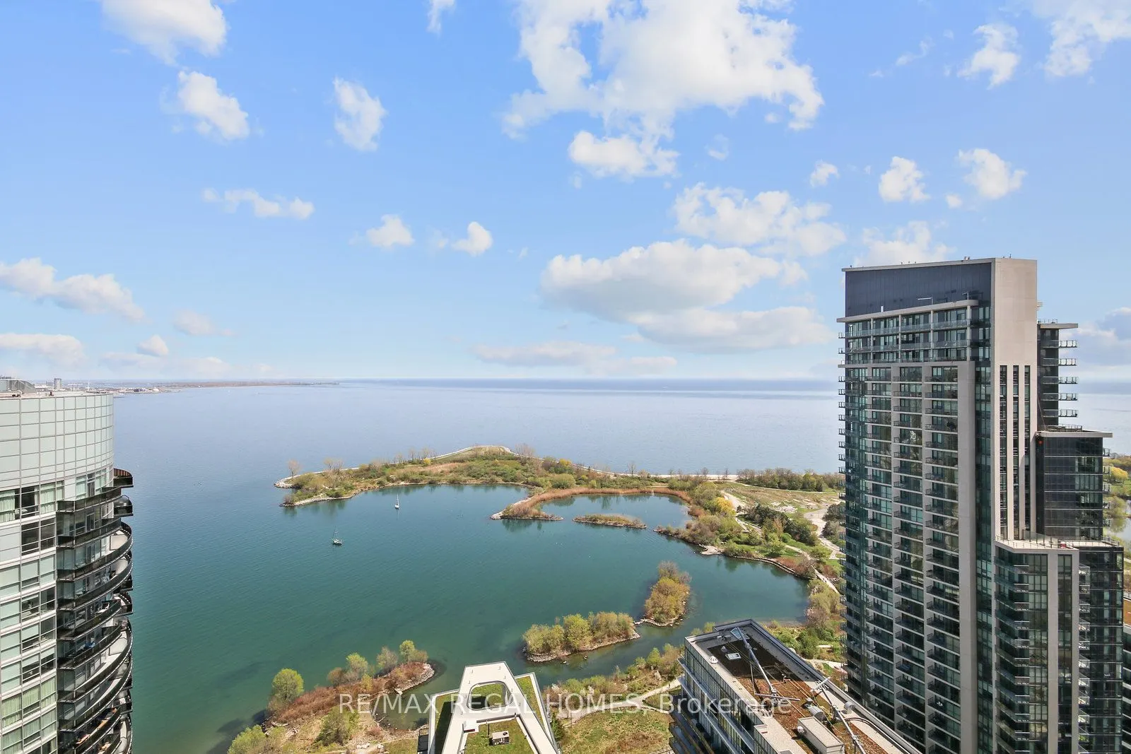 38 Annie Craig Drive #3602